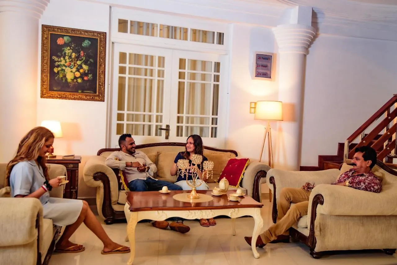 Kandy View Resort 0*,